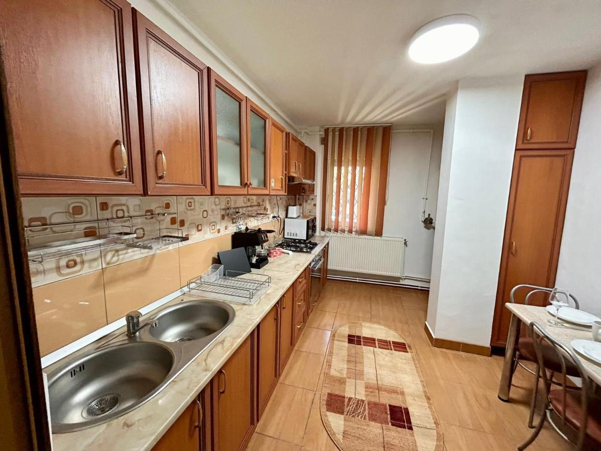 בראשוב Jad - Familiy 4 Rooms Apartment - Near Forest And Historic Center - Racadau מראה חיצוני תמונה